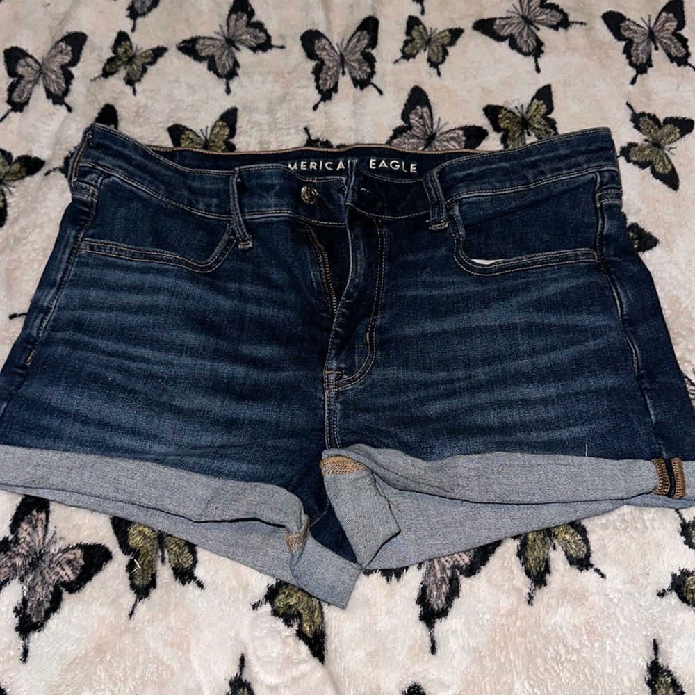 American Eagle denim shorts 🩵